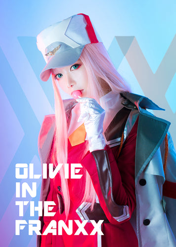 Olivie in the Franxx Photobook 寫真書